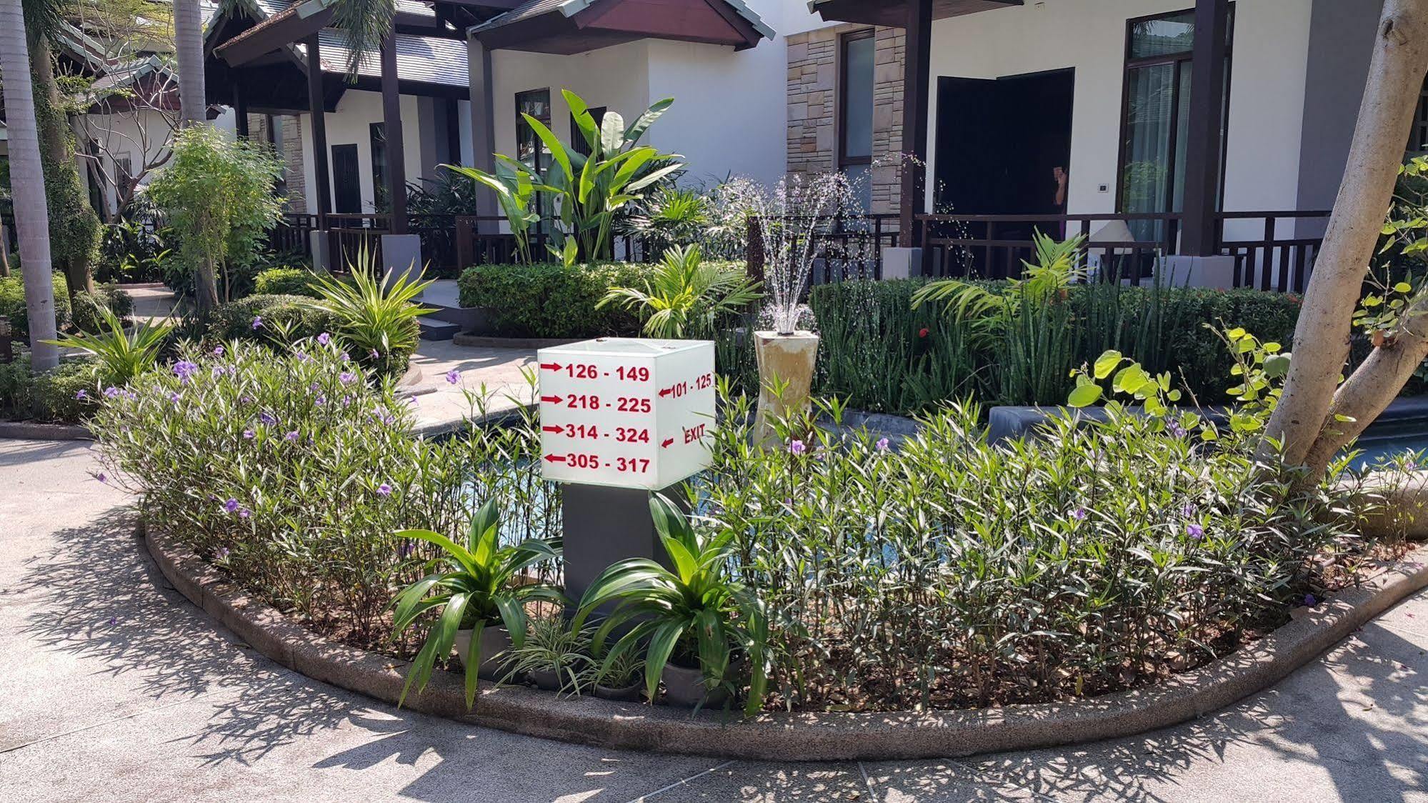 The Zign Hotel Premium Villa Pattaya Exterior foto